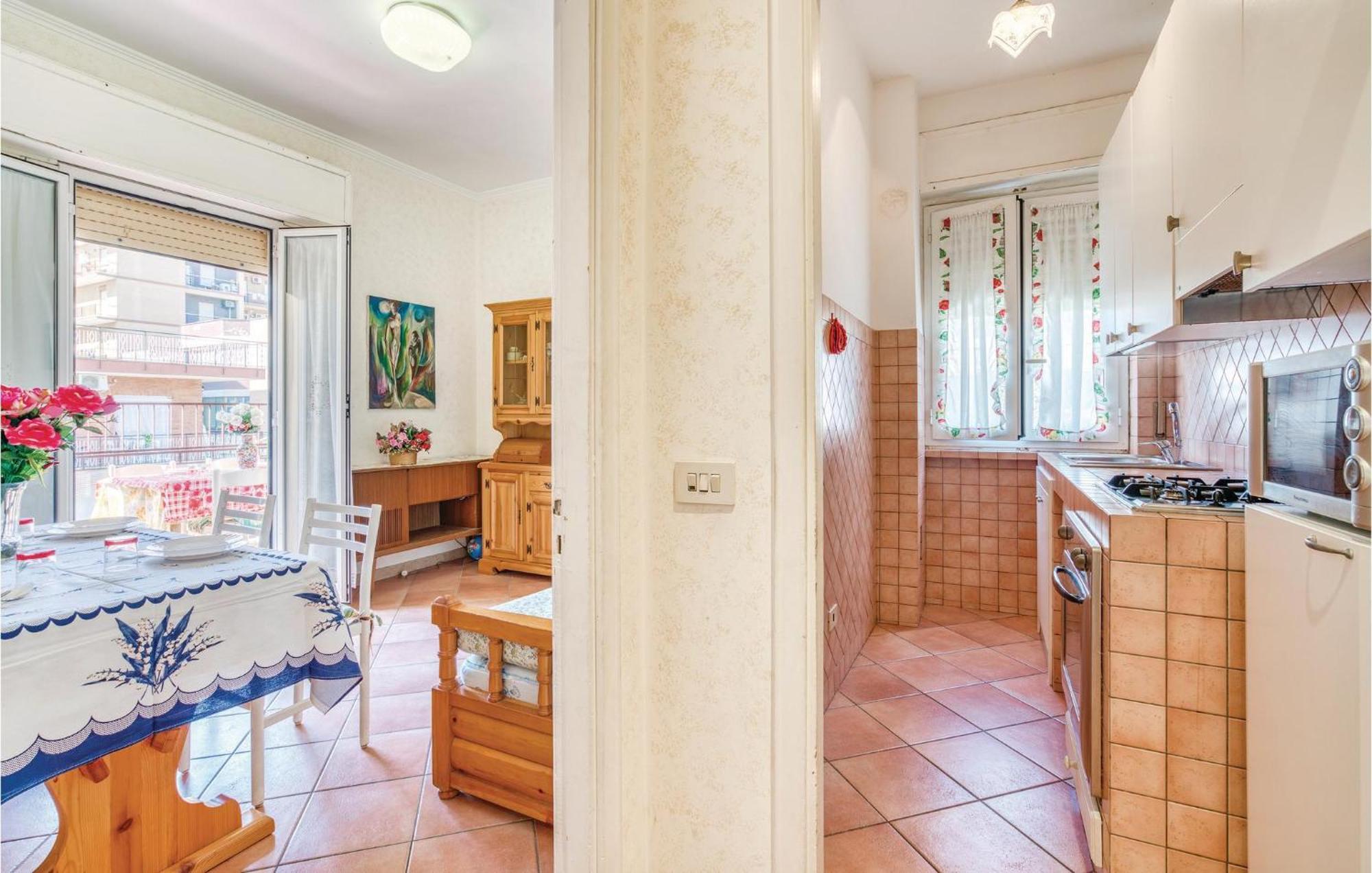 Gorgeous Apartment In Ladispoli Rm With Wifi Exteriör bild